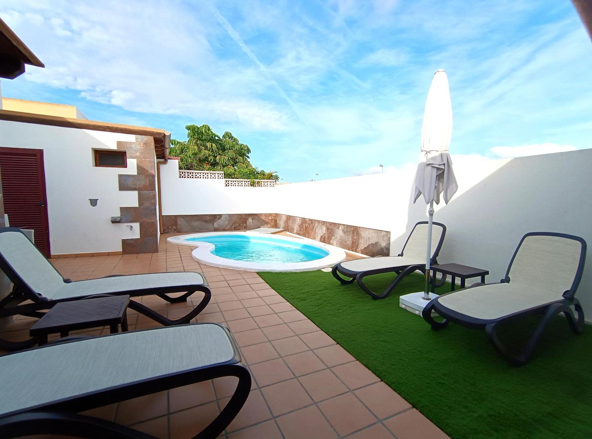 Villa Enola La Oliva Exterior foto